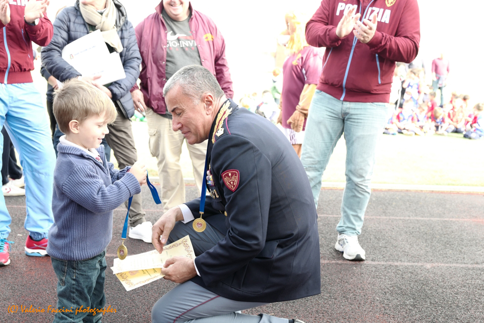 I bambini per i bambini – Fiamme Oro Rugby della Polizia di Stato per Salvamamme